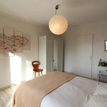 Casa vacanze Maison Contemporaine Avec Piscine Privee, Jardin Clos Et Internet - Fr-1-742-53 Lacapelle-Viescamp